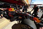 Red Bull strategicznie wymienia części silnika w bolidzie Ricciardo