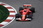 Kierowcy Ferrari utrzymują prowadzenie przed czasówką