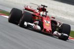 Vettel w kwalifikacjach pojedzie z nowym silnikiem
