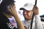 Hamilton: GP Francji powraca na niewłaściwy tor