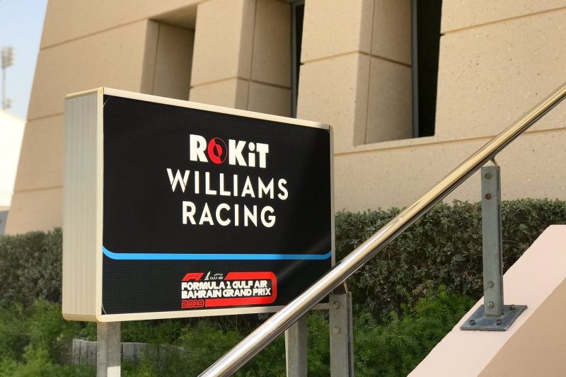 Kubica nadal musi jechać ostrożnie, bo Williams ma problem z częściami