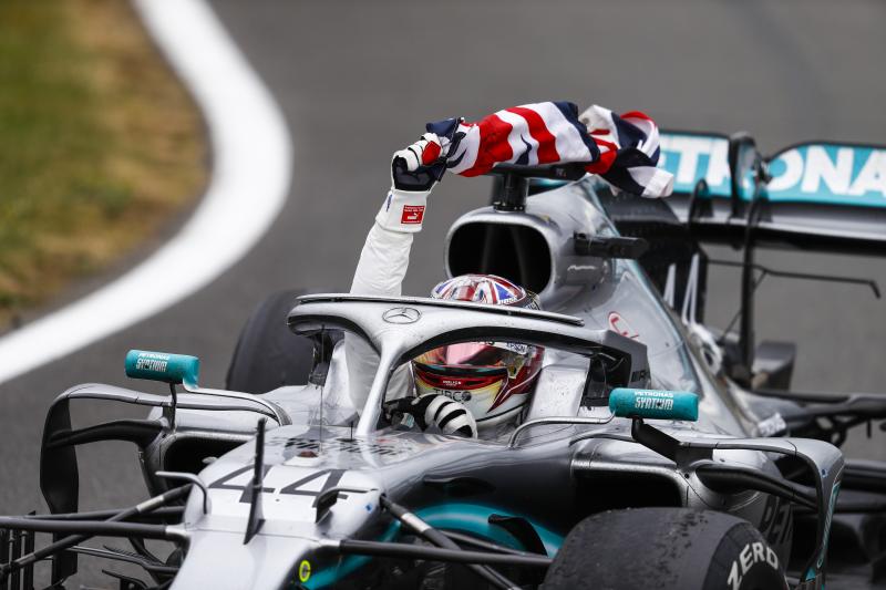 Hamilton coraz bliżej rekordu zwycięstw Schumachera