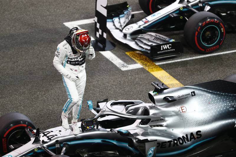 Hamilton na zakończenie sezonu sięgnął po kolejne zwycięstwo w Abu Zabi