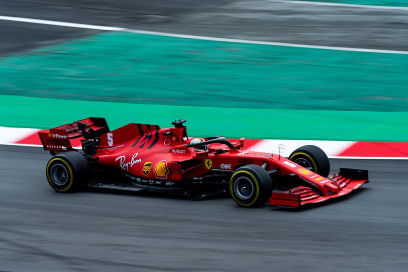 Ferrari chce przywieźć mocniejszy silnik na pierwszy wyścig sezonu