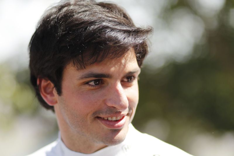 Oficjalnie: Carlos Sainz podpisał kontrakt z Ferrari