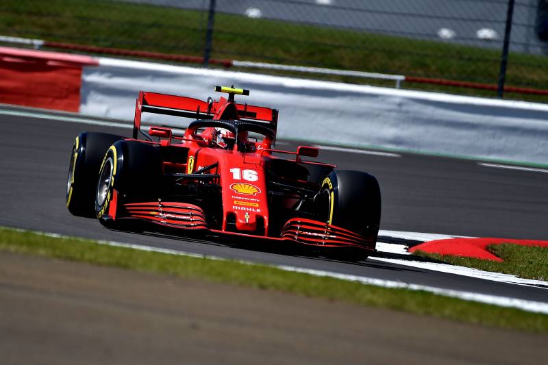 Ferrari ma fundamentalny problem z bolidem i potrzebuje więcej czasu