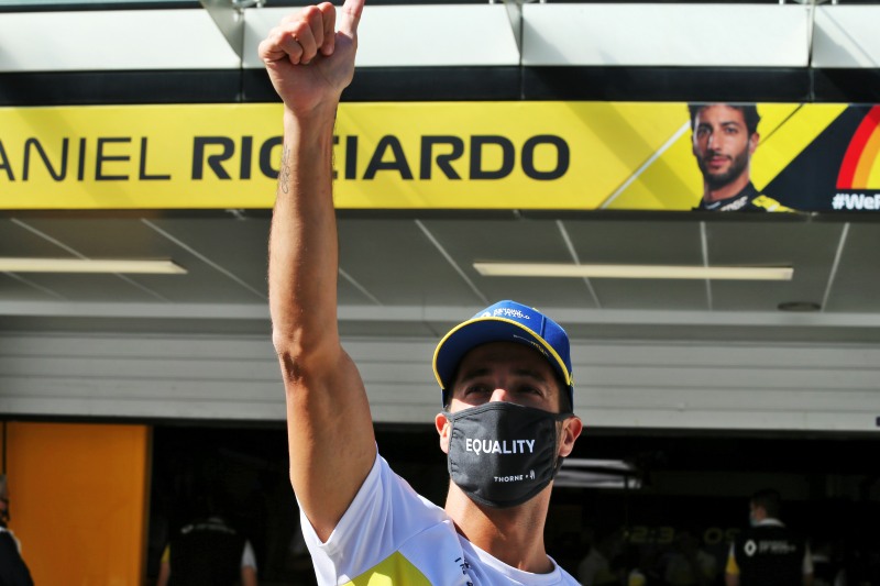 Ricciardo: na początku roku nie czułem się komfortowo mówiąc o rasizmie