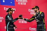 Hamilton: szampan z buta Ricciardo nie smakował najlepiej
