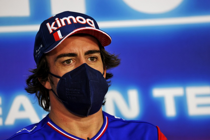 Alonso przejdzie jeszcze jeden zabieg
