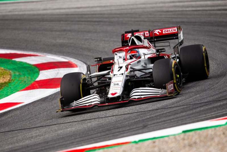 Alfa Romeo czeka na decyzję Kimiego Raikkonena