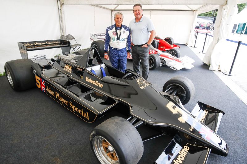 Brown i Leclerc poprowadzą legendarne bolidy F1 na Silverstone