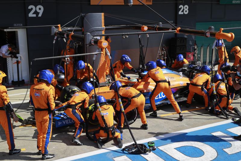 McLaren tuż za podium w swoim domowym wyścigu
