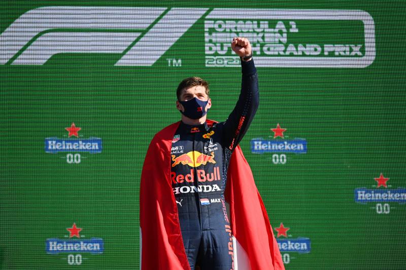 Verstappen w domowym wyścigu sięgnął po swoje 17. zwycięstwo w F1