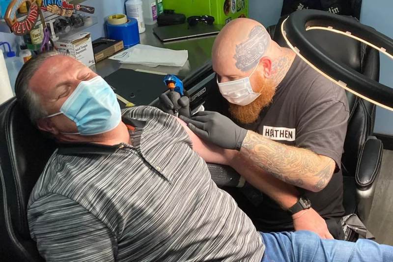 Zak Brown zdradził okoliczności wizyty w salonie tatuażu