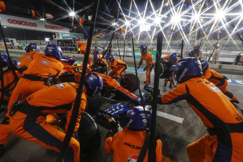 Pirelli przeprowadzi dochodzenie ws. eksplozji opon z GP Kataru