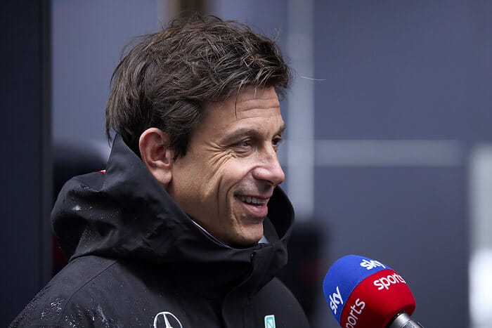 Wolff o radach dla F1: nie chodzi o zastąpienie dyrektora wyścigowego