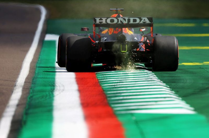 Marko: Honda wciąż ciężko pracuje nad osiągami silnika Red Bulla