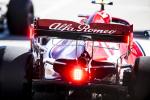 Alfa Romeo zaprezentuje bolid C42... po testach w Hiszpanii