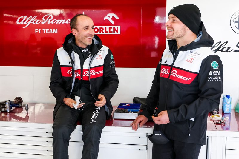 Kierowcy Alfy Romeo i Haasa skomentowali swoje problemy z 1. dnia testów