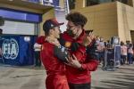Leclerc żartował z dawnych problemów Ferrari na ostatnim okrążeniu GP Bahrajnu