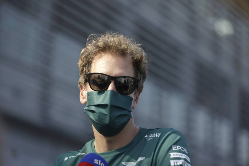 Vettel otrzymał grzywnę za powrót skuterem do alei serwisowej