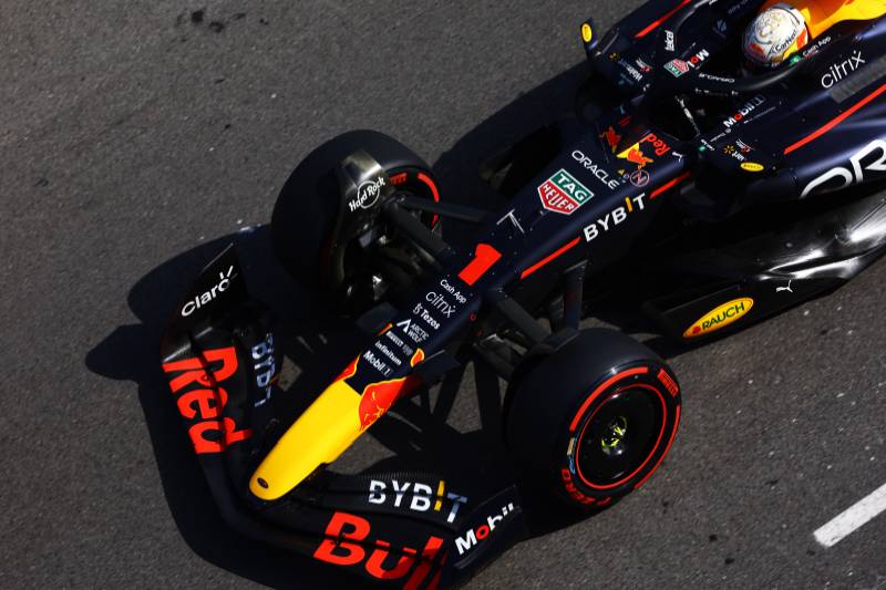 Kierowcy Red Bulla zaskoczeni skalą przewagi Ferrari w Monako