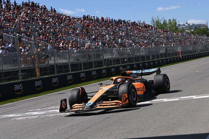 McLaren trzeci raz w tym sezonie bez punktów