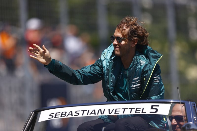 Aston Martin próbuje przekonać Vettela do pozostania w F1