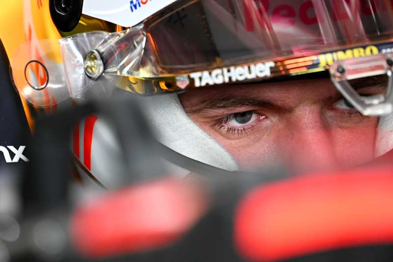 Verstappen najszybszy przed kwalifikacjami na Silverstone
