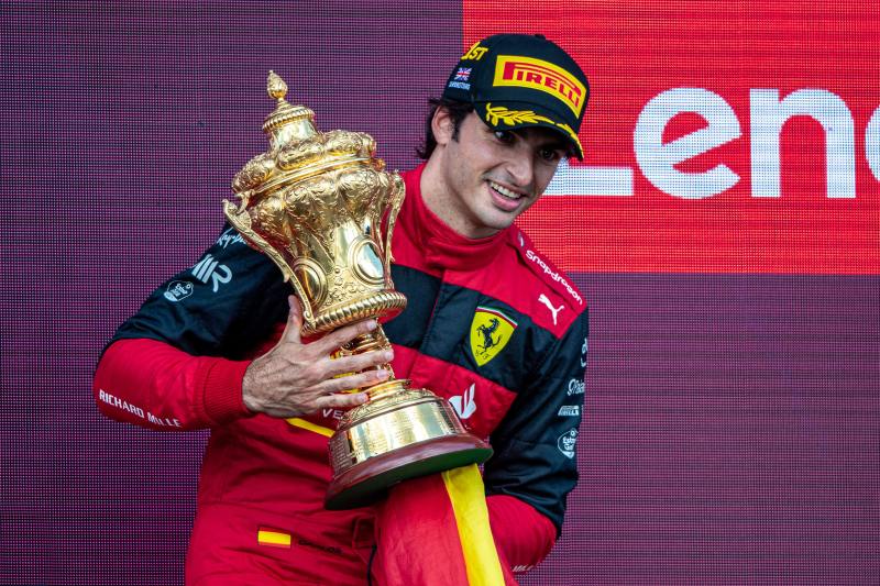 Ferrari wróciło na zwycięską ścieżkę, ale do walki o mistrzostwo wciąż daleko