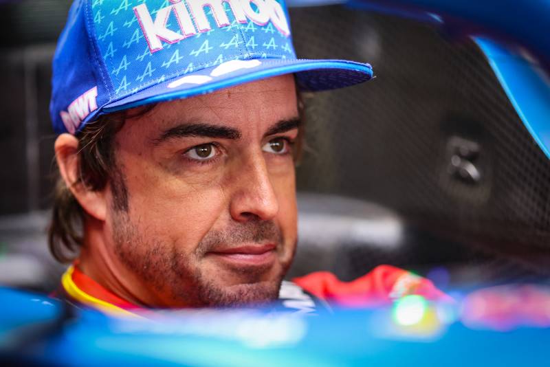 Alonso i Alpine planują rozmowy w sprawie kontraktu dopiero podczas przerwy