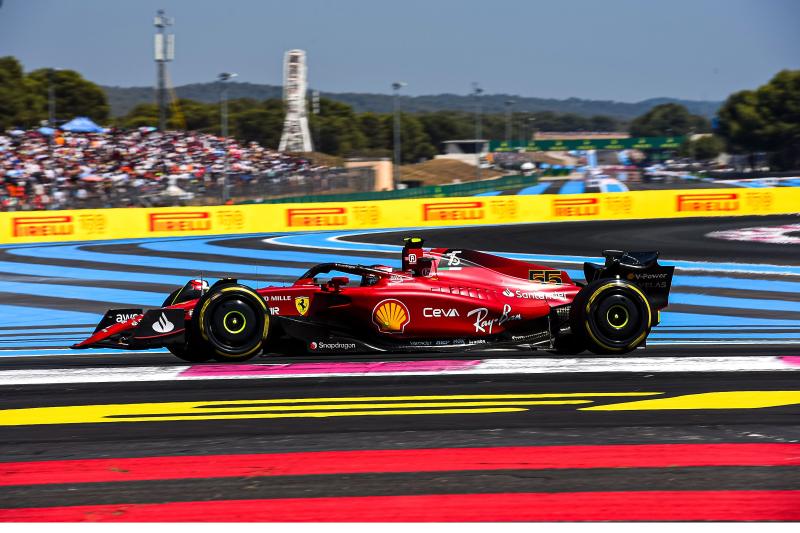 Strateg Ferrari wyjaśnił jak opóźnienie w transmisji TV ośmieszyło decyzje na pit wall