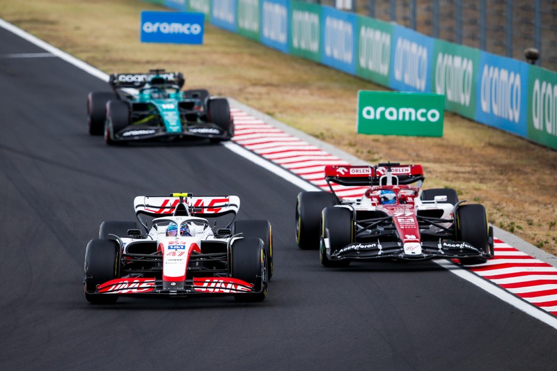 Bottas i Schumacher zainteresowani startami w Audi od sezonu 2026