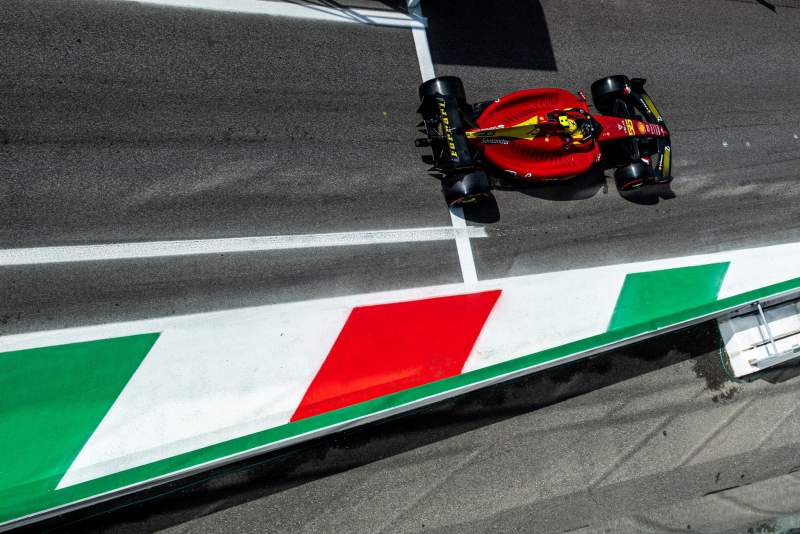 Ferrari najszybsze także w drugim treningu na torze Monza