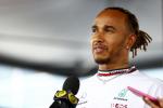 Hamilton uniknął kary za kolczyk w nosie - Mercedes dostał wysoką grzywnę