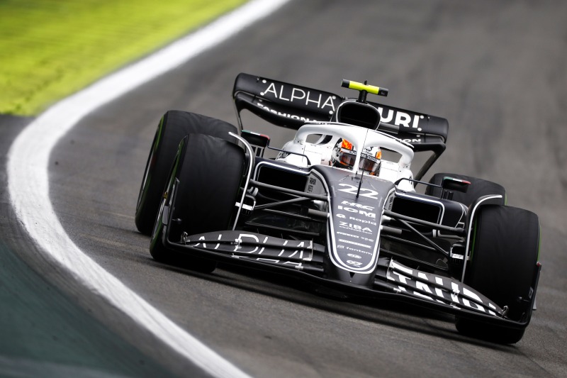 Tsunoda wystartuje z alei serwisowej - kolejność startowa do GP Sao Paulo