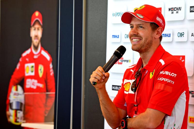 Vettel: rozmawiałem z Nikim odnośnie transferu do Mercedesa