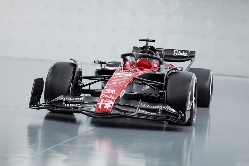 Pałąk ochronny Alfy Romeo spełnia już wymagania FIA na sezon 2024