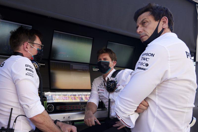 Wolff: GP Bahrajnu to jeden z najgorszych dni Mercedesa w wyścigach