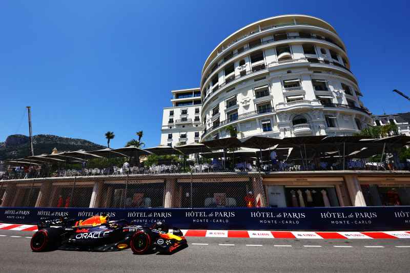 Kierowcy Red Bulla najszybsi przed sesją kwalifikacyjną w Monako