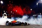 Verstappen wygrał, Mercedes cieszy się z wicemistrzostwa