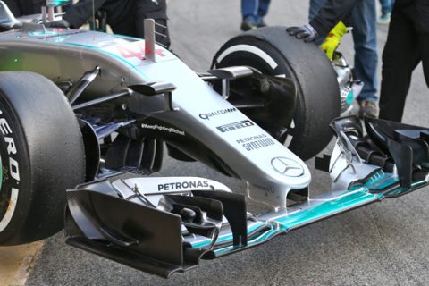 Nowy nos Mercedesa W07, 2016