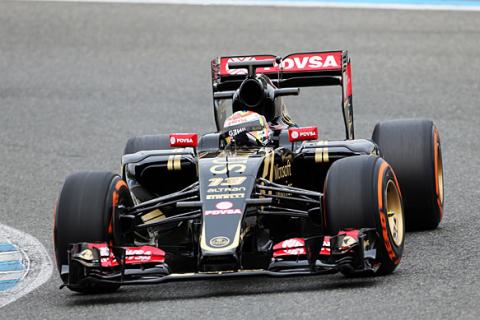 Nowy Lotus E23 na torze w Jerez