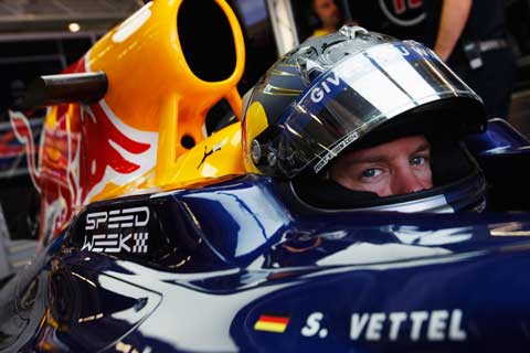 Red Bull dominuje w pierwszym treningu
