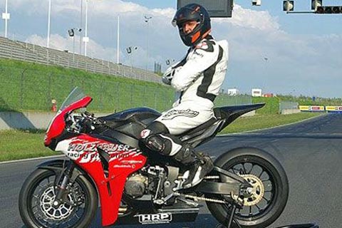 Schumacher nie pojedzie na motocyklach
