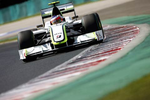 Barrichello w końcu wygrywa w barwach Brawn GP