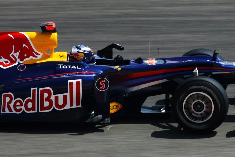 Vettel zdobywa pierwsze pole position w sezonie