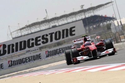 Idealny debiut Alonso w barwach Ferrari