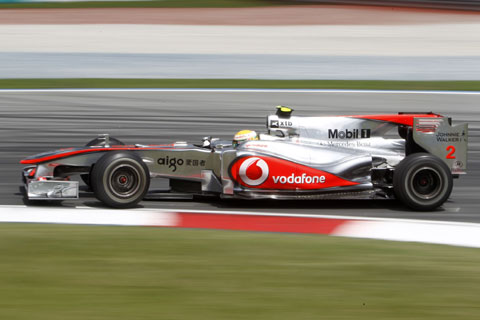Hamilton ponownie najszybszy na Sepang