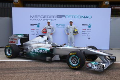 Mercedes GP odsłania W02